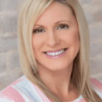 Dr. Peavey headshot